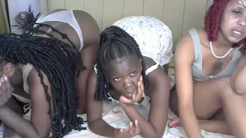 Snapshot of gigijahz chatting on March 2025 10:02:02 PM gigijahz online show from March 2025 10:02:02 PM