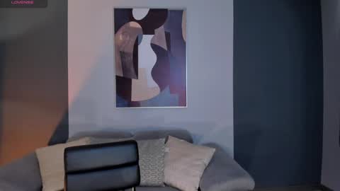 GIGI online show from December 2024 11:25:01 PM