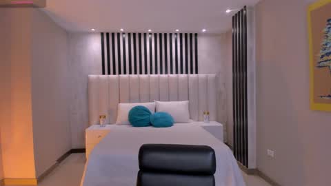 GIGI online show from January 2025 02:15:02 AM