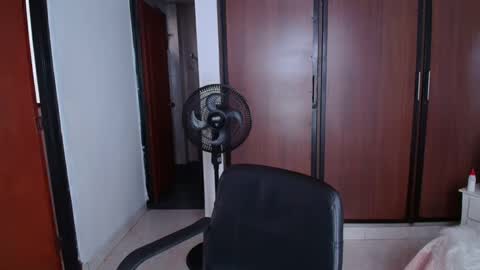 Sharlotte  online show from February 2025 07:48:02 PM