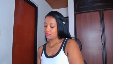 Sharlotte  online show from March 2025 08:37:02 PM