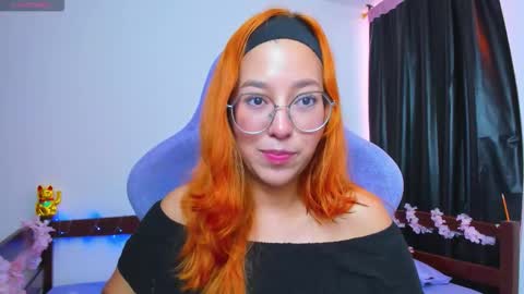 gigimooon online show from March 2026 09:54:01 PM