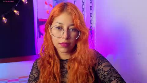 Snapshot of gigimooon chatting on June 2026 02:57:01 AM gigimooon online show from June 2026 02:57:01 AM
