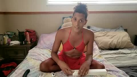 Snapshot of gigisparkle13 chatting on June 2026 05:50:02 PM Gigi online show from June 2026 05:50:02 PM