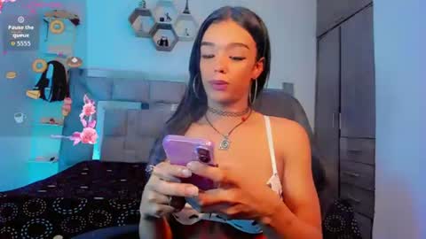 Snapshot of gigitremblay chatting on July 2026 09:17:01 PM gigitremblay online show from July 2026 09:17:01 PM