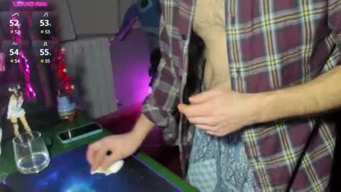 Mirko online show from February 2025 07:28:02 PM