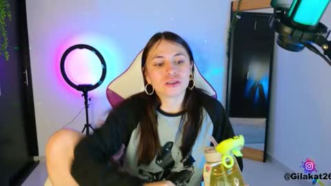 Snapshot of gilakat chatting on November 2025 07:47:02 AM gilakat online show from November 2025 07:47:02 AM