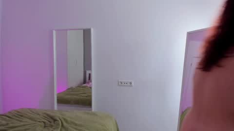 Snapshot of gin_yoon chatting on February 2025 12:50:01 PM Gin online show from February 2025 12:50:01 PM