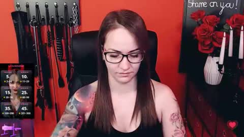 Snapshot of gina_hotlick chatting on April 2026 03:22:01 AM gina_hotlick online show from April 2026 03:22:01 AM