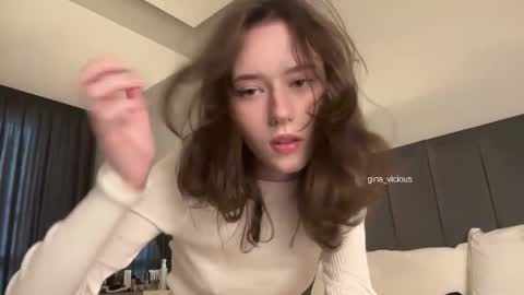 Snapshot of gina_vicious chatting on October 2025 01:32:02 PM Gina online show from October 2025 01:32:02 PM