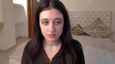 Kate online show from February 2025 09:54:01 AM