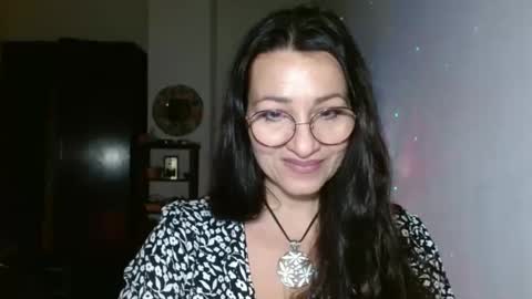 GinaONeon online show from March 2025 08:00:01 PM