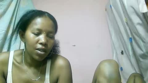 Ginette9794 online show from October 2025 06:31:01 PM