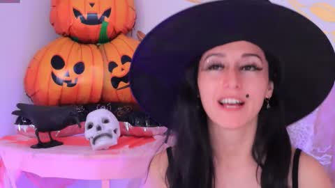 Snapshot of ginevra_esposito chatting on October 2025 01:34:02 PM Ginn online show from October 2025 01:34:02 PM