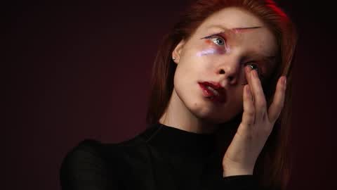        im expecting 350 thumbs up on my altar   online show from March 2026 10:13:01 PM