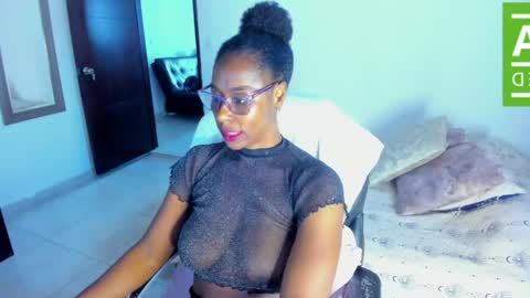 Snapshot of ginger_smil chatting on April 2026 12:52:02 PM Diana online show from April 2026 12:52:02 PM