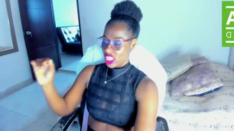 Snapshot of ginger_smil chatting on April 2026 01:02:02 PM Diana online show from April 2026 01:02:02 PM