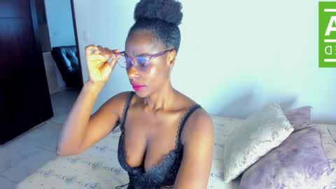 Snapshot of ginger_smil chatting on April 2026 11:47:02 AM Diana online show from April 2026 11:47:02 AM