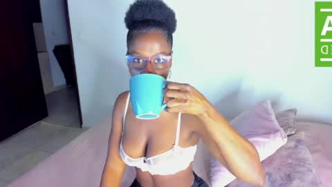Snapshot of ginger_smil chatting on May 2026 08:51:02 AM Diana online show from May 2026 08:51:02 AM
