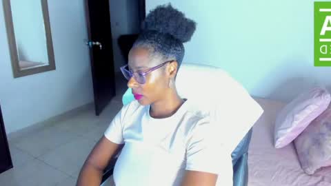 Snapshot of ginger_smil chatting on May 2026 09:07:01 AM Diana online show from May 2026 09:07:01 AM
