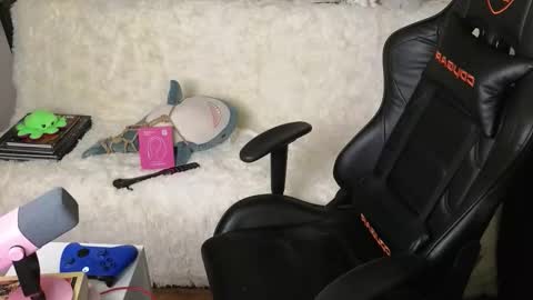 Ginger online show from November 2025 09:30:01 AM