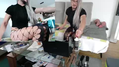 GingerPink online show from February 2026 09:25:02 AM