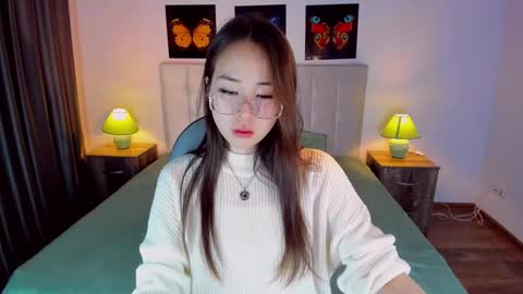 Ginny online show from December 2024 08:45:02 AM