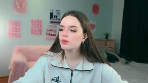 Ginny online show from July 2026 06:46:02 PM