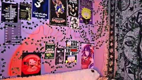 Ginny online show from September 2025 09:26:01 PM