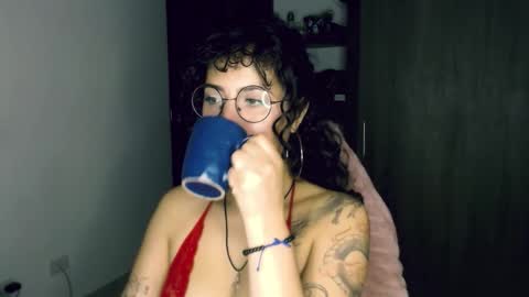 Snapshot of giny_bean chatting on February 2026 09:39:02 AM giny_bean online show from February 2026 09:39:02 AM