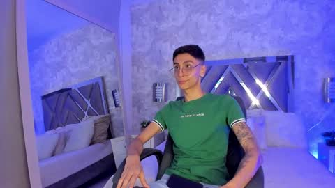 Snapshot of gio_carangi chatting on February 2026 04:08:01 AM Gio Carangi online show from February 2026 04:08:01 AM