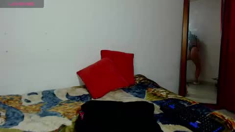 Giorgia online show from December 2024 10:07:01 PM