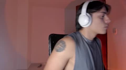 GioRusso online show from November 2025 05:52:01 AM