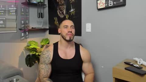 Snapshot of giorgio_leone2 chatting on November 2025 02:17:02 AM Giorgio leone online show from November 2025 02:17:02 AM