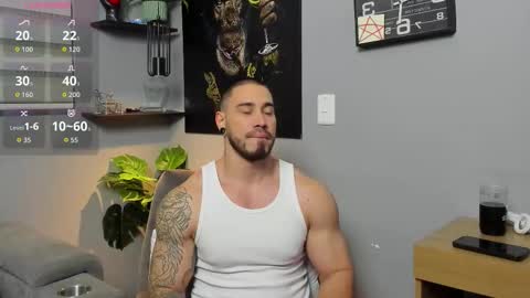 Snapshot of giorgio_leone2 chatting on November 2025 02:11:01 AM Giorgio leone online show from November 2025 02:11:01 AM