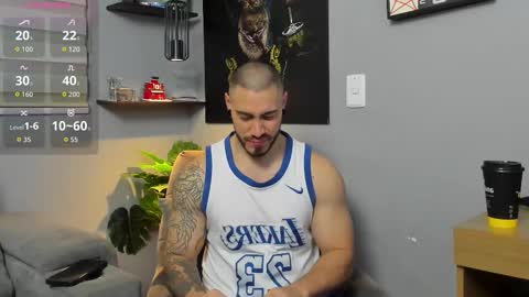 Snapshot of giorgio_leone2 chatting on December 2025 03:23:01 AM Giorgio leone online show from December 2025 03:23:01 AM