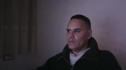 Snapshot of gioshadow chatting on December 2024 08:32:02 PM gioshadow online show from December 2024 08:32:02 PM