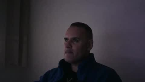 Snapshot of gioshadow chatting on January 2025 11:54:01 AM gioshadow online show from January 2025 11:54:01 AM