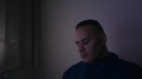 Snapshot of gioshadow chatting on February 2025 01:22:01 PM gioshadow online show from February 2025 01:22:01 PM