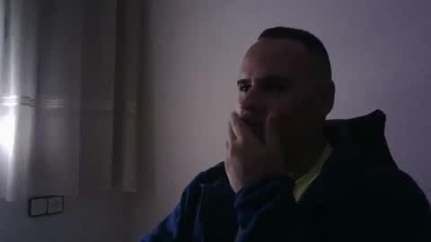 Snapshot of gioshadow chatting on October 2025 11:43:01 AM gioshadow online show from October 2025 11:43:01 AM