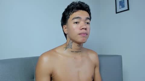 Snapshot of giraldo_giraldo chatting on January 2025 03:11:01 PM Giraldo online show from January 2025 03:11:01 PM