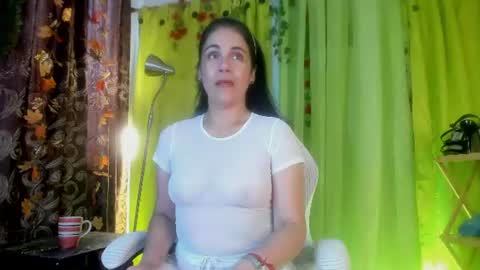 Girasol Walton online show from June 2026 02:10:01 PM
