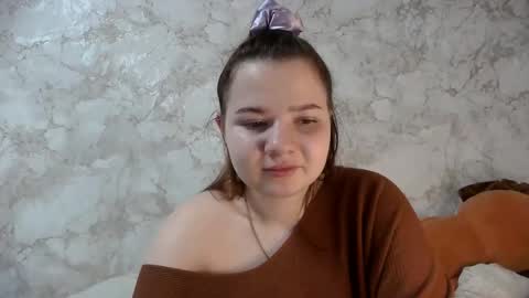 girl_cute07 online show from April 2026 09:18:02 PM