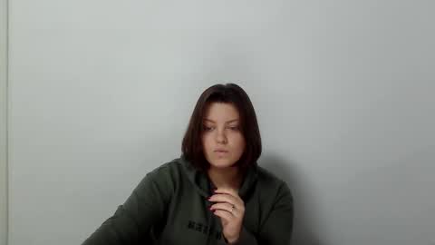 Snapshot of girl_leya chatting on November 2025 08:18:01 PM girl_leya online show from November 2025 08:18:01 PM