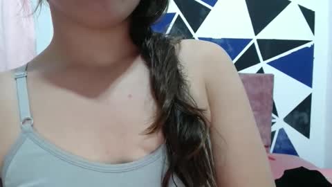 girl_princess18 online show from November 2025 03:27:02 AM