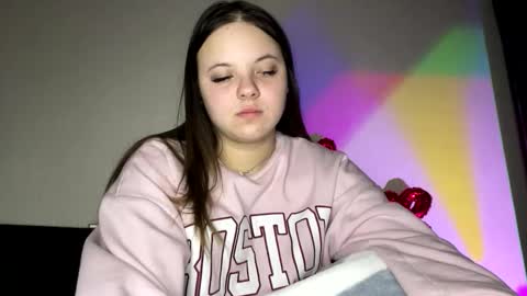 Snapshot of girl_shy07 chatting on February 2026 07:07:01 PM girl_shy07 online show from February 2026 07:07:01 PM