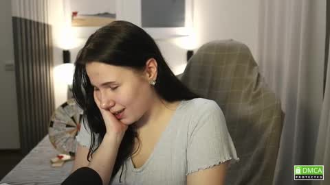 Snapshot of girl_u_never_met chatting on February 2025 05:36:02 PM Kristin online show from February 2025 05:36:02 PM