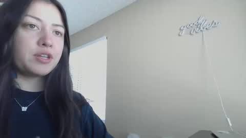 Snapshot of girlnextdoor702 chatting on November 2025 05:14:01 PM Jasmine online show from November 2025 05:14:01 PM