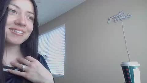 Snapshot of girlnextdoor702 chatting on November 2025 05:12:01 PM Jasmine online show from November 2025 05:12:01 PM