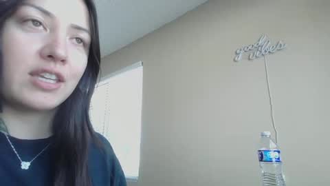 Snapshot of girlnextdoor702 chatting on December 2025 05:44:02 PM Jasmine online show from December 2025 05:44:02 PM